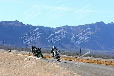 media/Jan-09-2022-SoCal Trackdays (Sun) [[2b1fec8404]]/Turn 8 (1045am)/